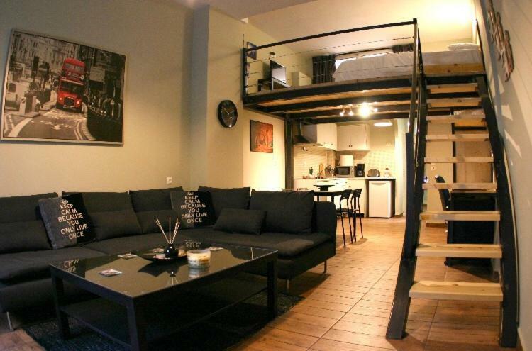Pavlou Mela Apartment Atenas Exterior foto
